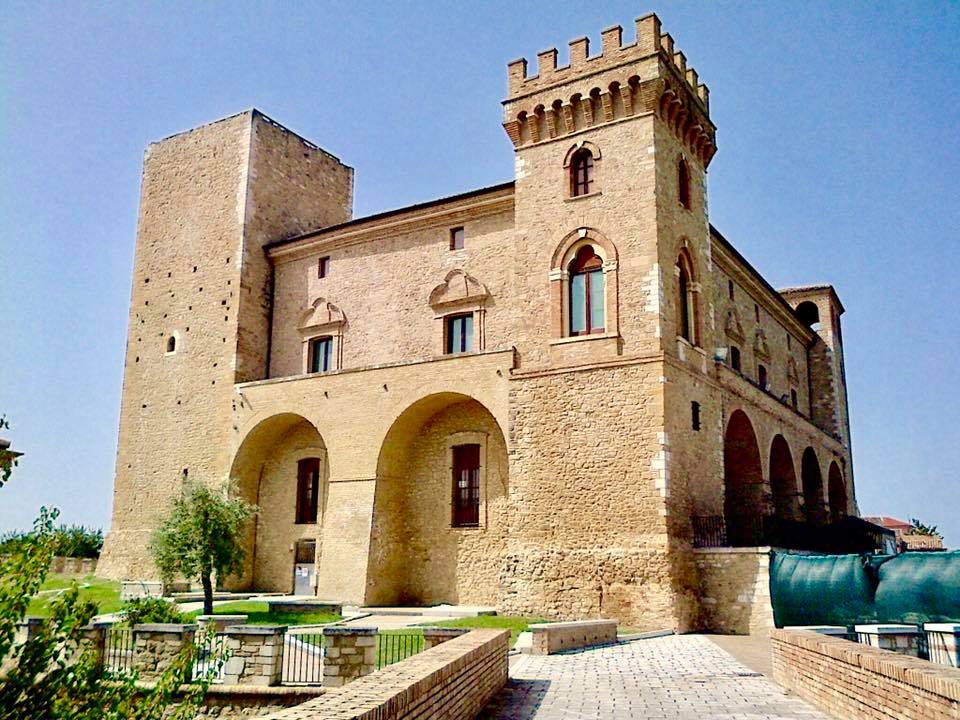 Castello ducale di crecchio 8